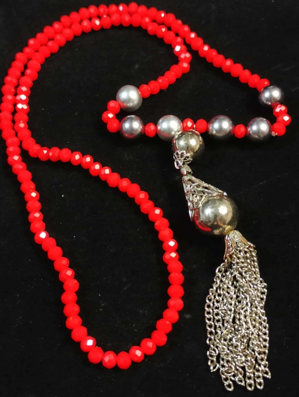 Vintage 80s Bold Red Glass Bead Tassel Necklace Statement Silver Tone Drop